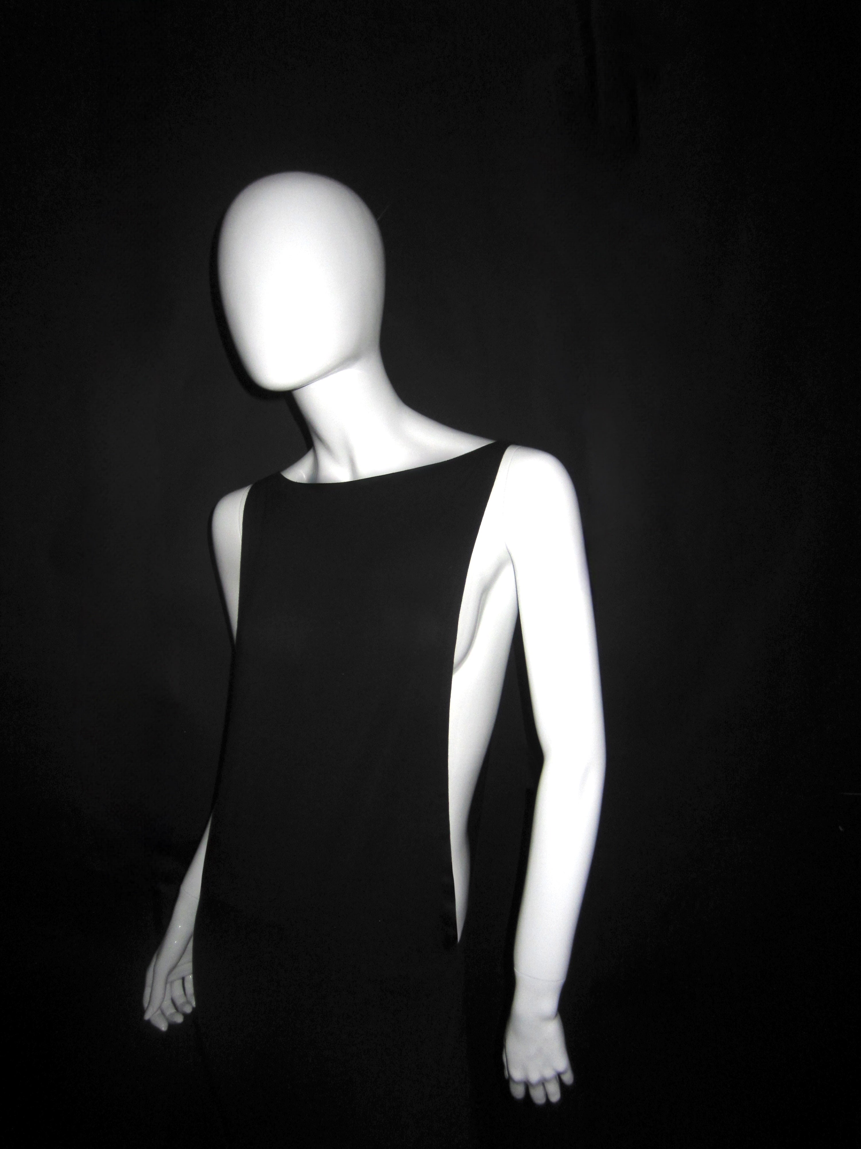 TRACE DRESS