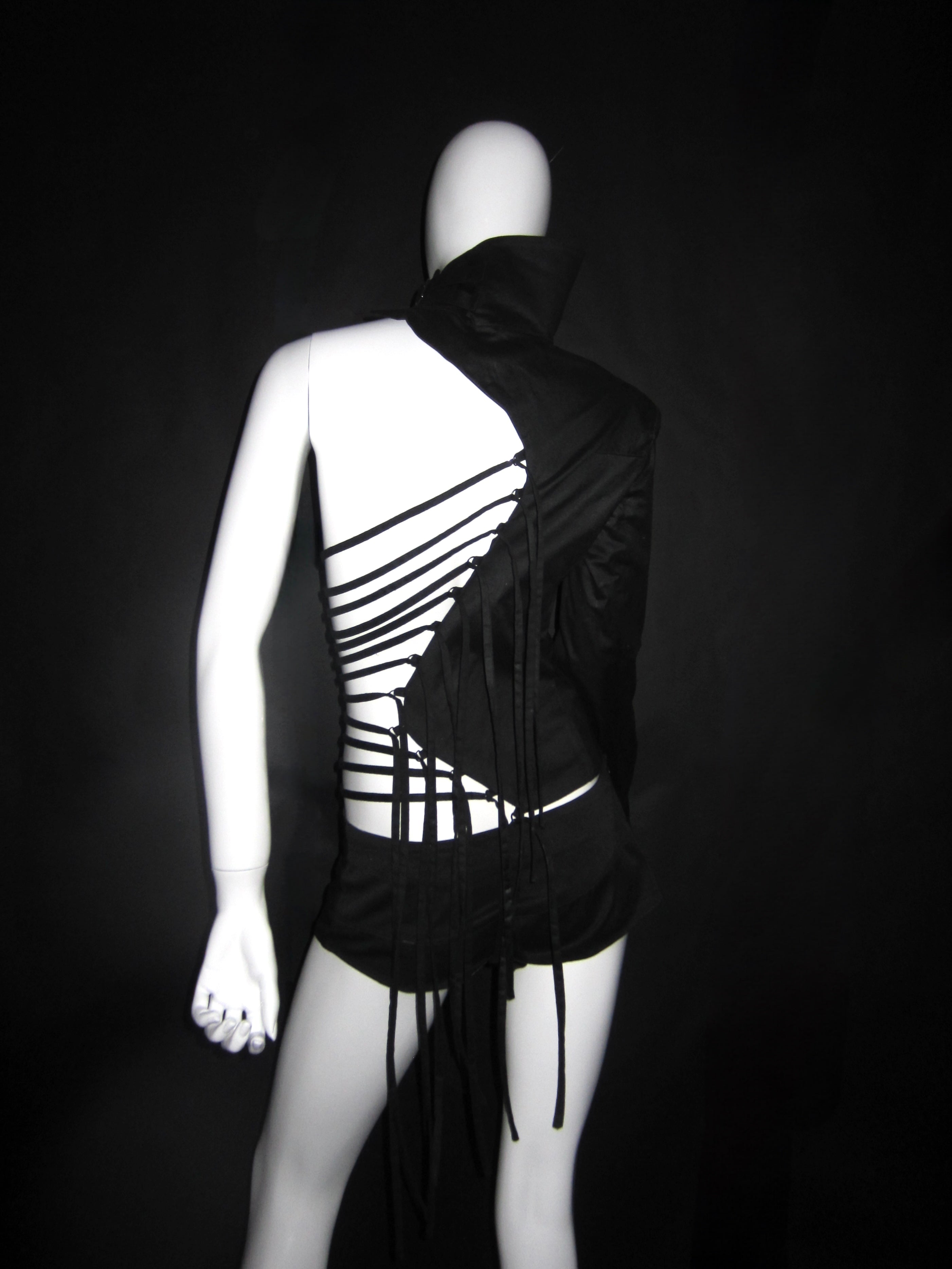 SCULPTURE JACKET